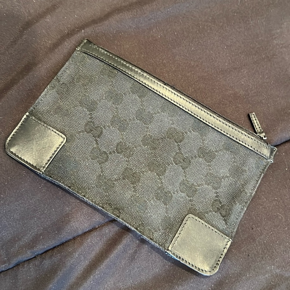 Gucci clutch (small)